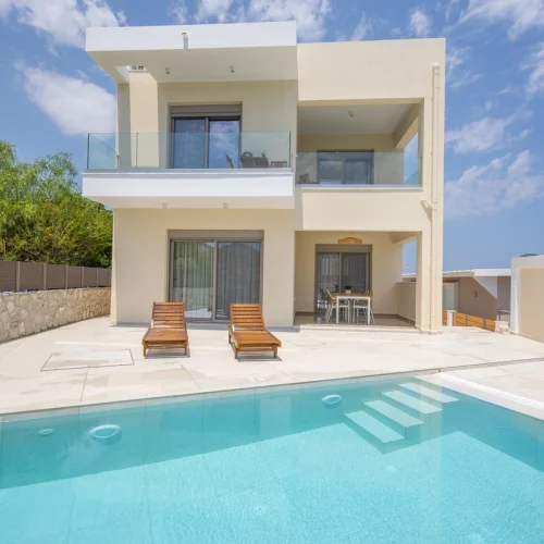 Pava Villa